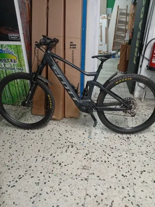 Bicicleta Eléctrica Scott Strike