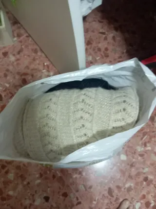 3 Bolsas Ropa Mujer Beige y Negra