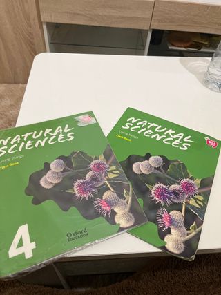 Pack 2 libros ciencias naturales (en inglés)