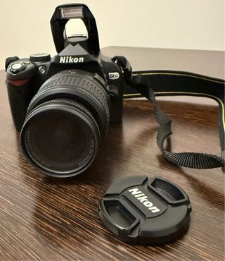Cámara Nikon D60 + Accesorios