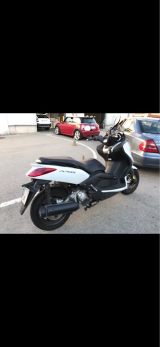 Yamaha Xmax 250R 2010 - 28.000 km