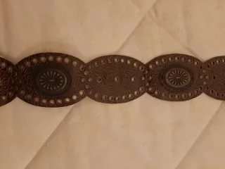 Cintura donna con fibbia decorata