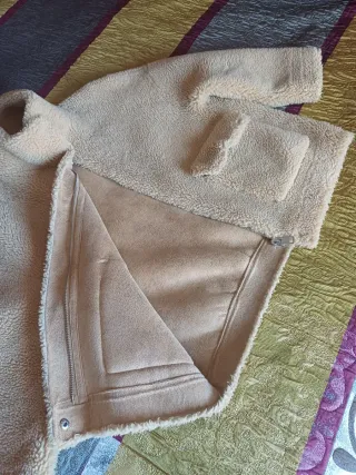 Chaquetón- Parka Zara estilo juvenil