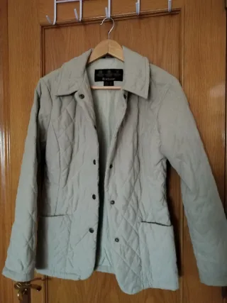 Chaqueta Barbour Beige Acolchada
