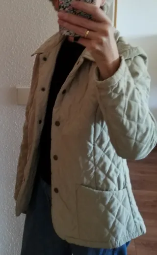 Chaqueta Barbour Beige Acolchada