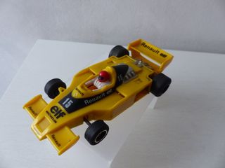 SCALEXTRIC - RENAULT RS03 AÑOS 80