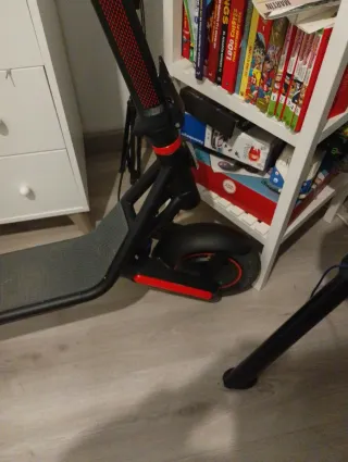 Patinete Eléctrico  Nuevo con cargador incluido