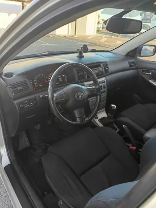 Toyota Corolla 2004