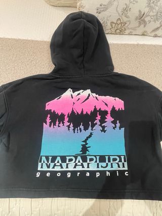 Sudadera Napapijri corta negra mujer