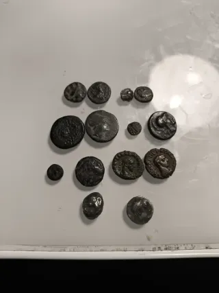 Lote 14 Monedas Griegas y Provinciales. Ricardo