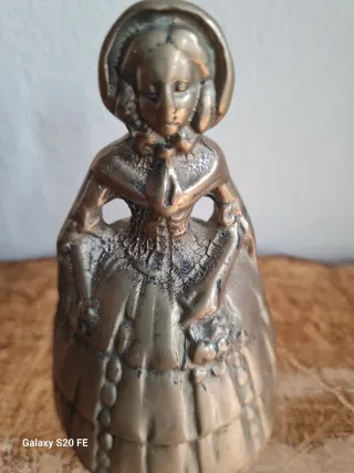 Campanellino da tavolo donna