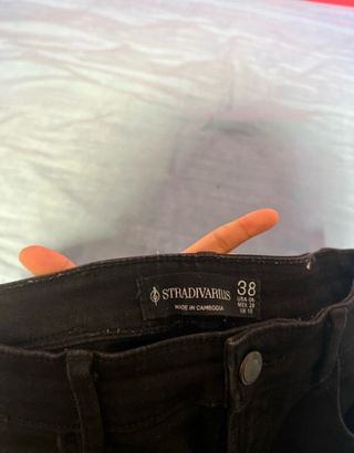 Pantalón pitillo mujer negro