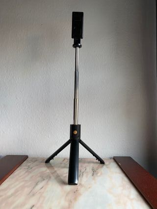 Grundig Selfie Stick Trípode Inalámbrico Bluetooth