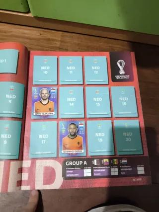 Álbum Panini Mundial Qatar 2022 con cromos