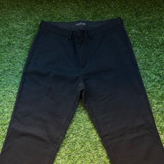 Pantalón de pinzas negro Primark