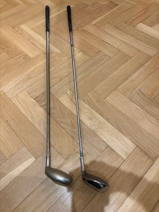 Palos de golf híbrido y madera de calle.