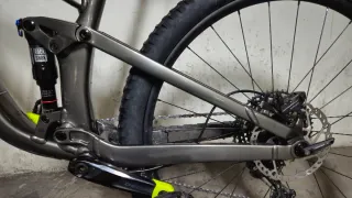 Bicicleta Trek Top Fuel 8 2024