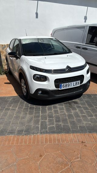 Alquiler de vehiculos turismos y furgonetas