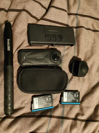 Insta360 X5 Essential Bundle