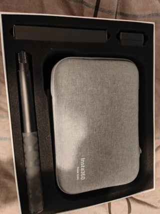 Insta360 X5 Essential Bundle