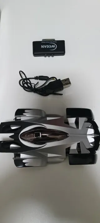 Auto telecomandata iCo100 iSpace Collezione Apple