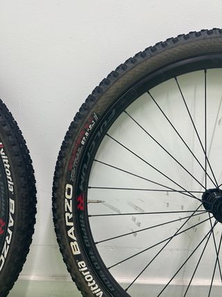 Ruedas Fulcrum Rapid Red 900 27.5 + Vittoria Barzo