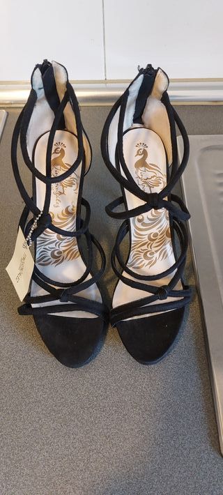 Sandalias Tino Gonzalez Tacon Alto Talla 40