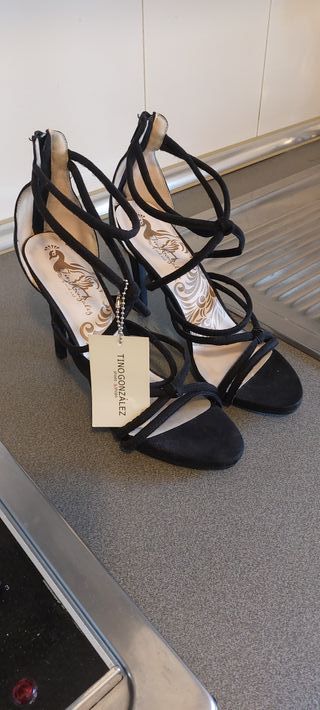 Sandalias Tino Gonzalez Tacon Alto Talla 40