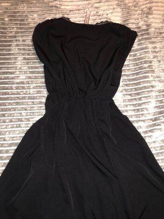 Vestido negro corto - Springfield talla M
