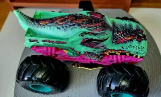 Monster Truck Hot Wheels XL