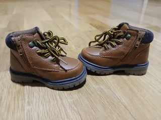 Botas para bebé marrones T20