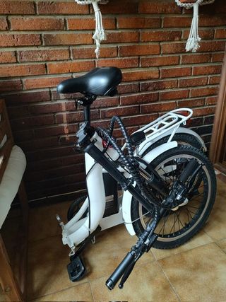 Bicicleta Eléctrica Plegable Bianca