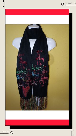 BUFANDA DESIGUAL. IMPECABLE