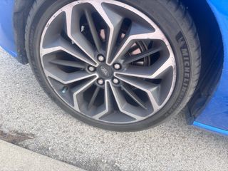 Ford Focus ST-LINE Azul