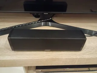 Altavoz Bose central para home cinema