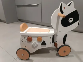 Correpasillos mapache con maletero