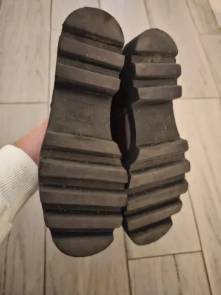 Zapatos de cordones marrones mujer