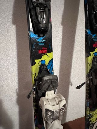 Esquís K2 Indy Niñ@ con Botas y Bastones
