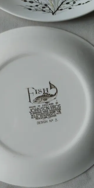 Pareja Platos Johnson Bros Peces