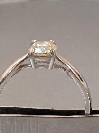 Anillo Oro 18k Diamante Natural 0.70 Ct VS2