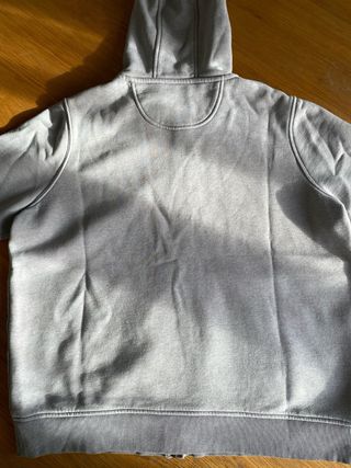 Sudadera Carhartt gris con cremallera