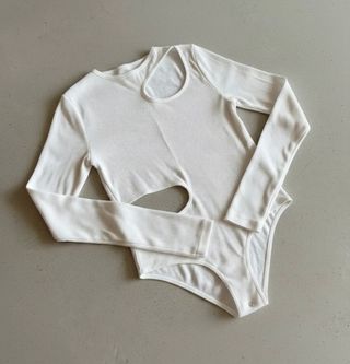 Body blanco manga larga talla S