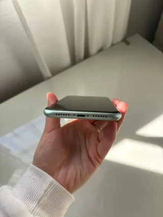 iPhone 11 256GB