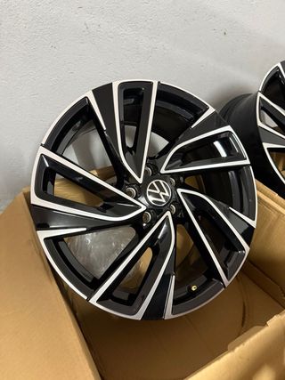 Llantas Adelaide 19 Golf Mk8 GTI/Clubsport