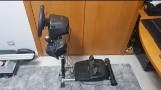 Volante Logitech G29 con pedales y cambio