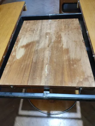 Mesa de salón extensible de madera