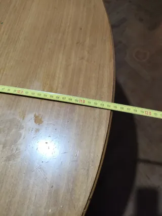 Mesa de salón extensible de madera