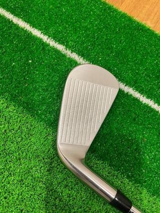 Hierro 4 Titleist T200