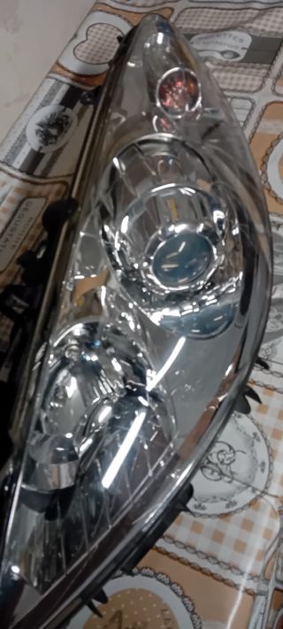 Faro Izquierdo Peugeot 207