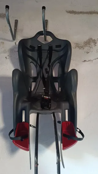 Portabebés bici gris y rojo